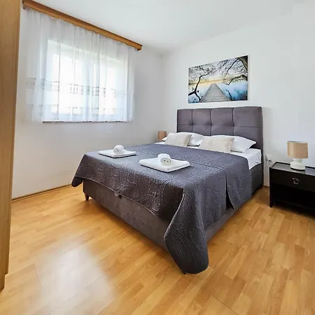 Appartement Karalic Ll